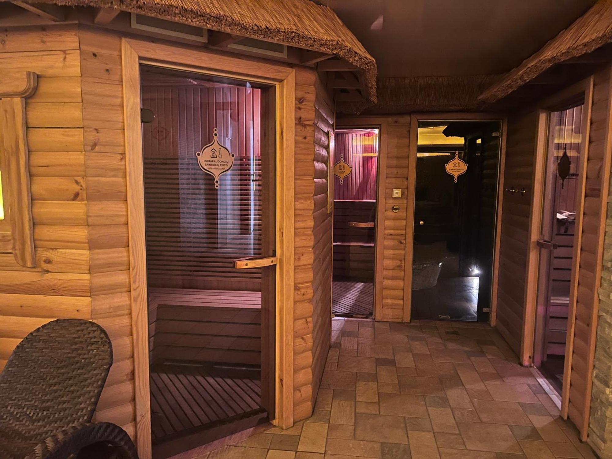 Baltazaras Aparthotel VNO Exterior photo