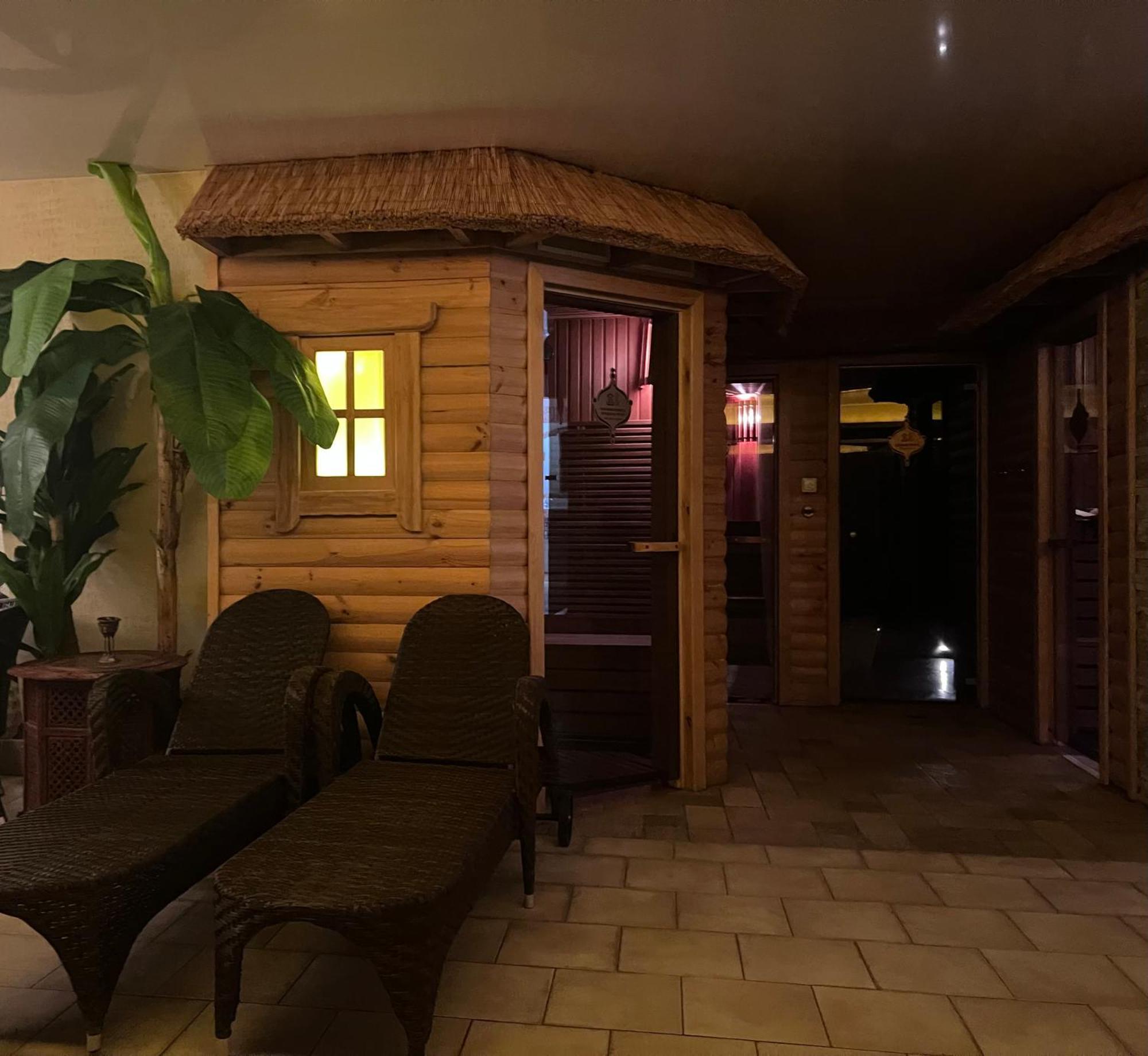 Baltazaras Aparthotel VNO Exterior photo